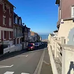 Au Parisien * אולט